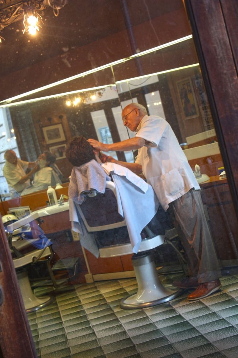 Na co zwracać uwagę wybierając fryzjera?
